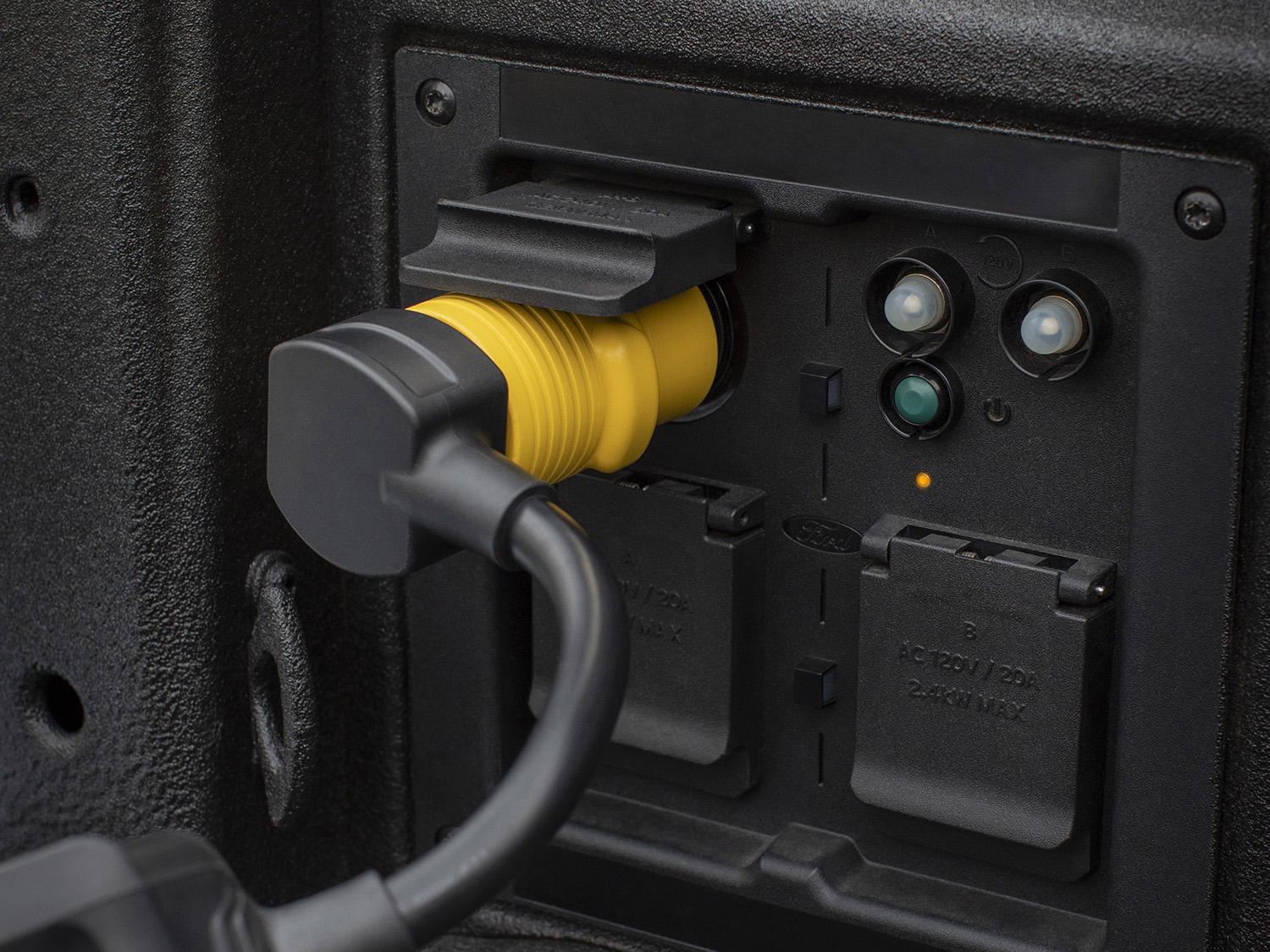 Image pour Adaptateur de recharge de véhicule à véhicule à partir de AccessoriesCanada